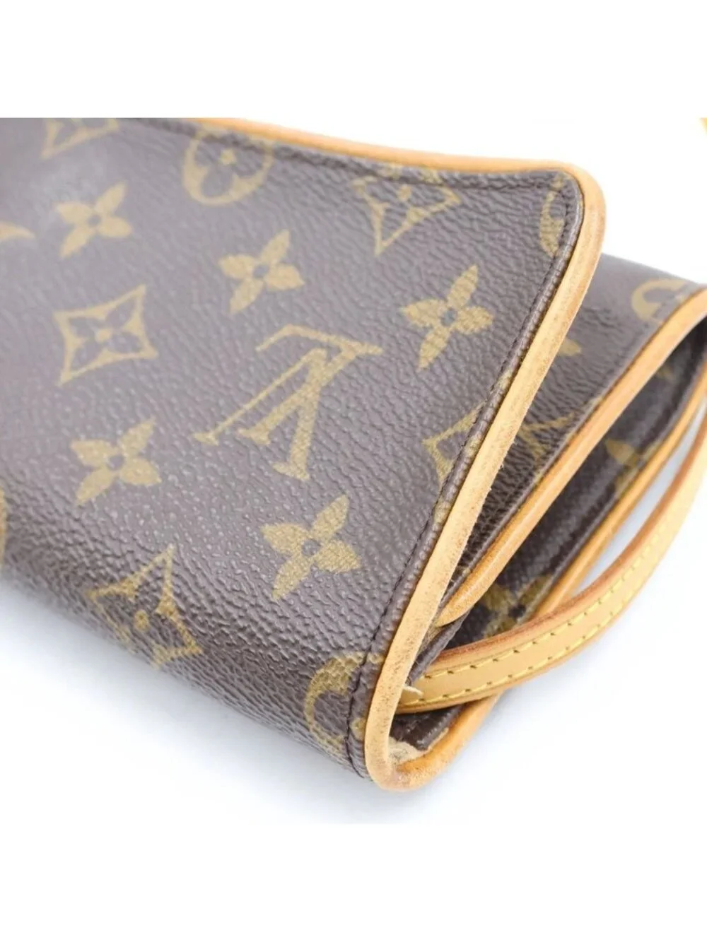 Louis Vuitton Monogram Pochette Twin GM Shoulder Bag Brown Leather Gold